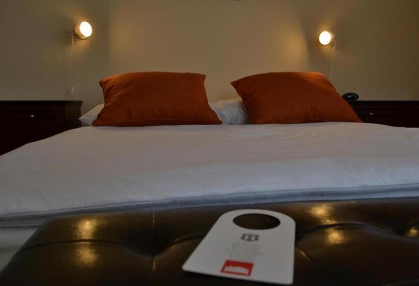 디럭스 룸 킹사이즈 침대, Greenwood