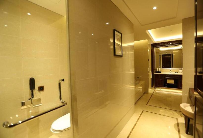 جناح مزود بجاكوزى, Lanxi International