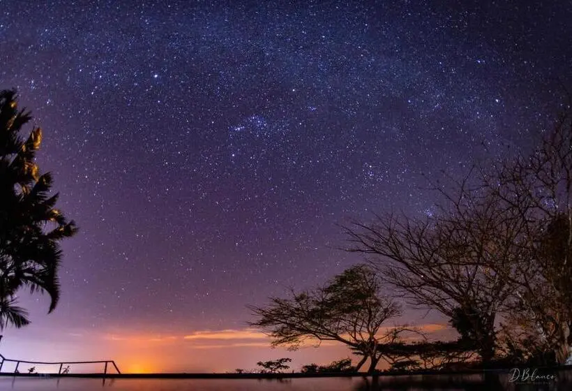 プールの見える1ベッドルームアパートメント, Domos Mirador Romantic Private Honeymoon Glamping