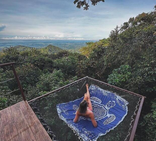 كوخ قياسي, Domos Mirador Romantic Private Honeymoon Glamping