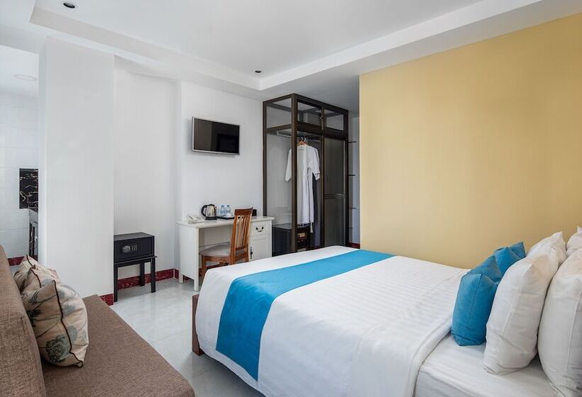 חדר סטנדרט יחיד, Botum Palace