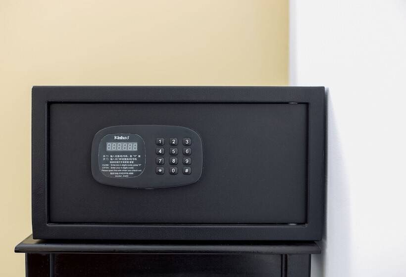 חדר דלוקס, Botum Palace