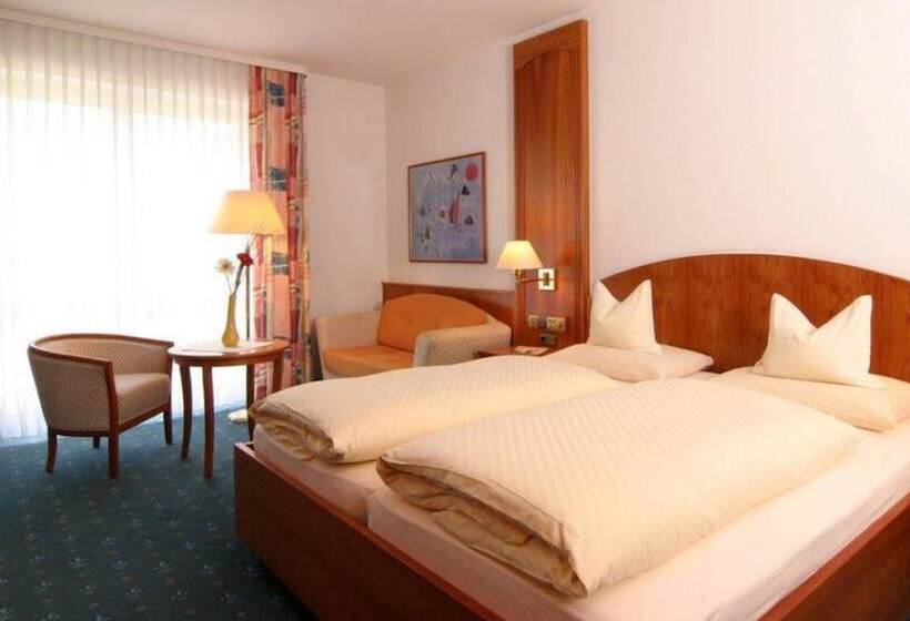 חדר דלוקס נוף לגינה, Fontana