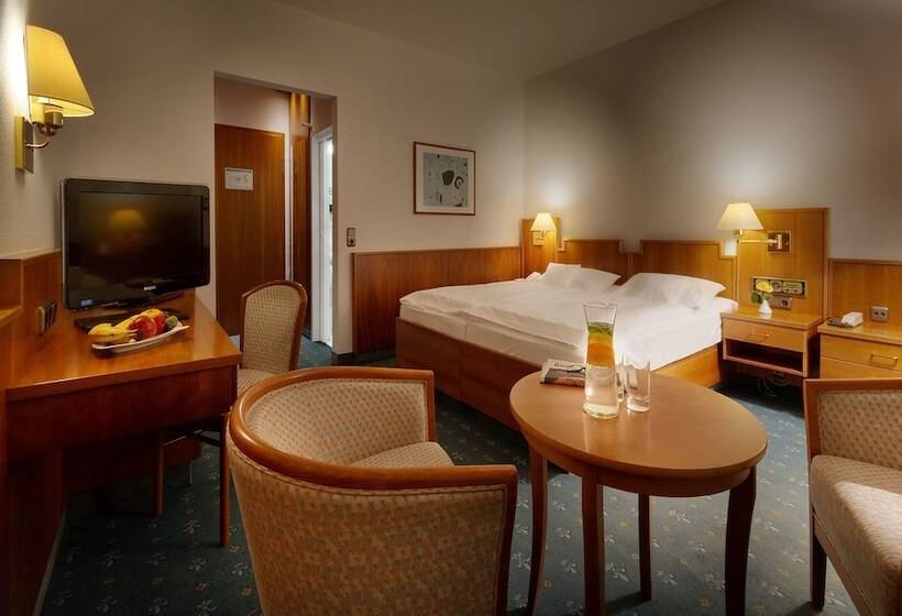 חדר דלוקס נוף לגינה, Fontana