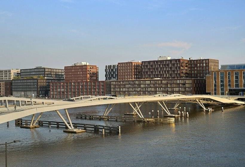 غرفة سوبيريور, Jakarta Amsterdam