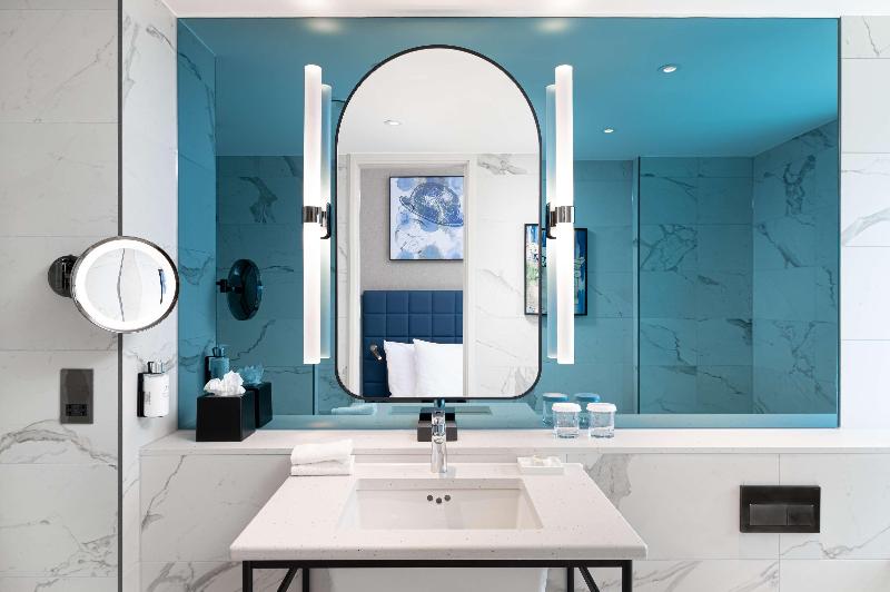 Suite, Jakarta Amsterdam