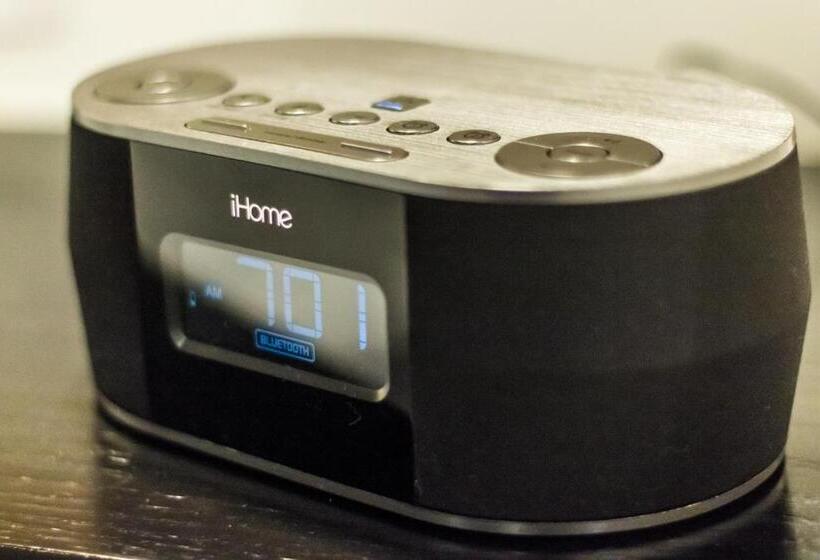 חדר דחוקס עם מיטת קינג, Kabah Boutique