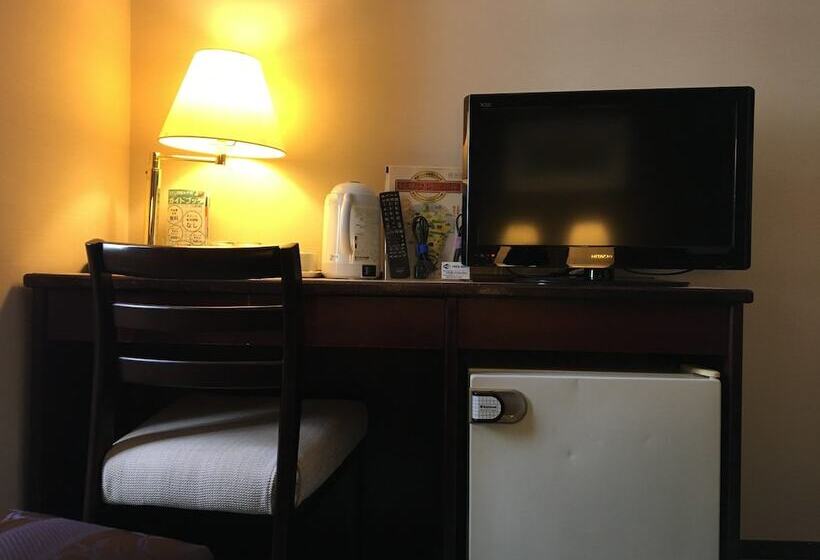 标准间, Kurume Station