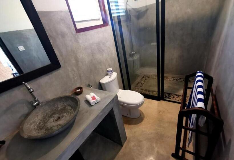 חדר דלוקס, Nature Cabanas & Floating Restaurant