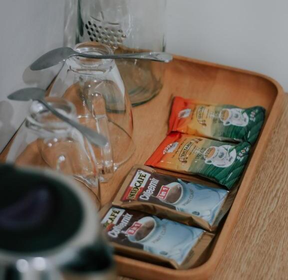 חדר דחוקס עם מיטת קינג, Qlio