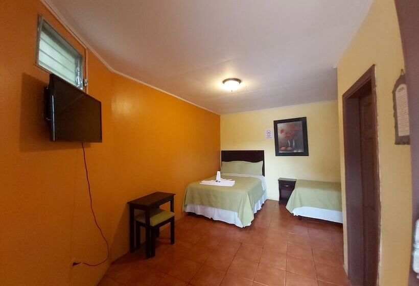 اتاق استاندارد, Mados Hotel Aterrizaje