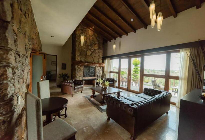 ویلا دلوکس 2 خوابه, Casa Legado Spa & Resort