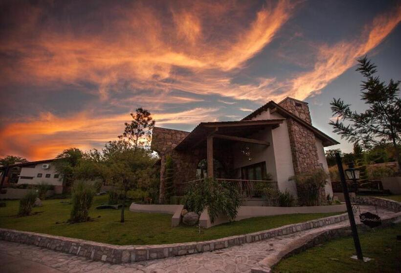 ویلای لوکس 1 خوابه, Casa Legado Spa & Resort