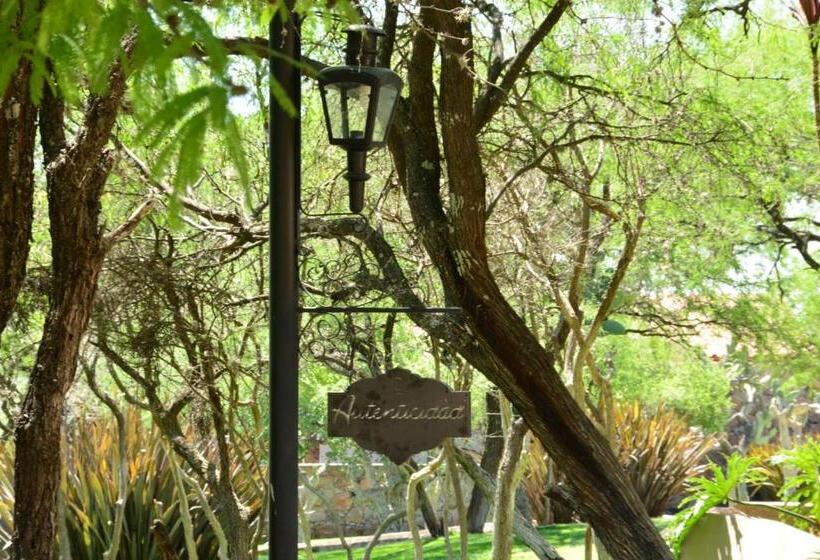 ویلای لوکس 1 خوابه, Casa Legado Spa & Resort