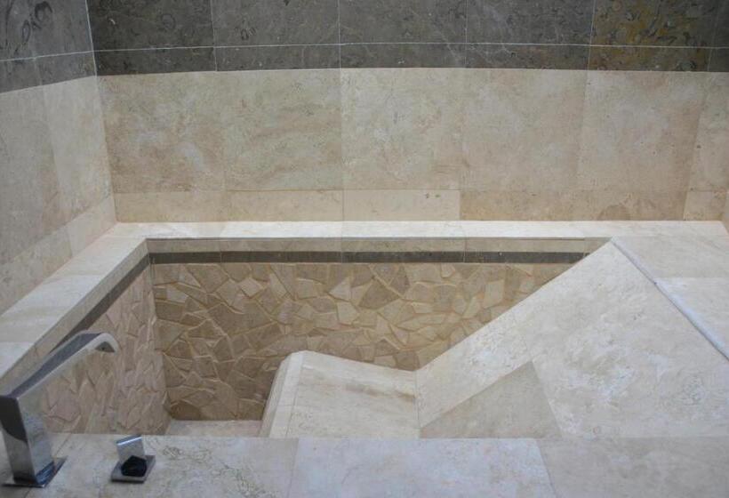 ویلا دلوکس 2 خوابه, Casa Legado Spa & Resort