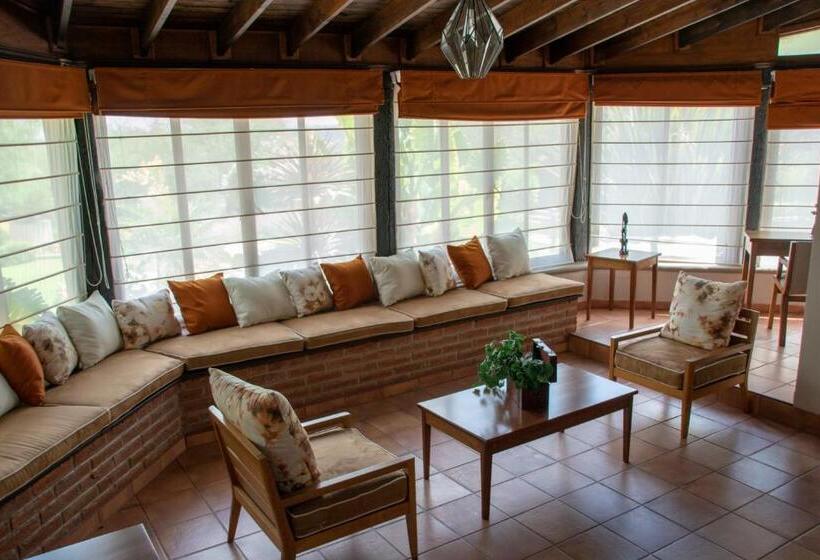 ویلا دلوکس 2 خوابه, Casa Legado Spa & Resort