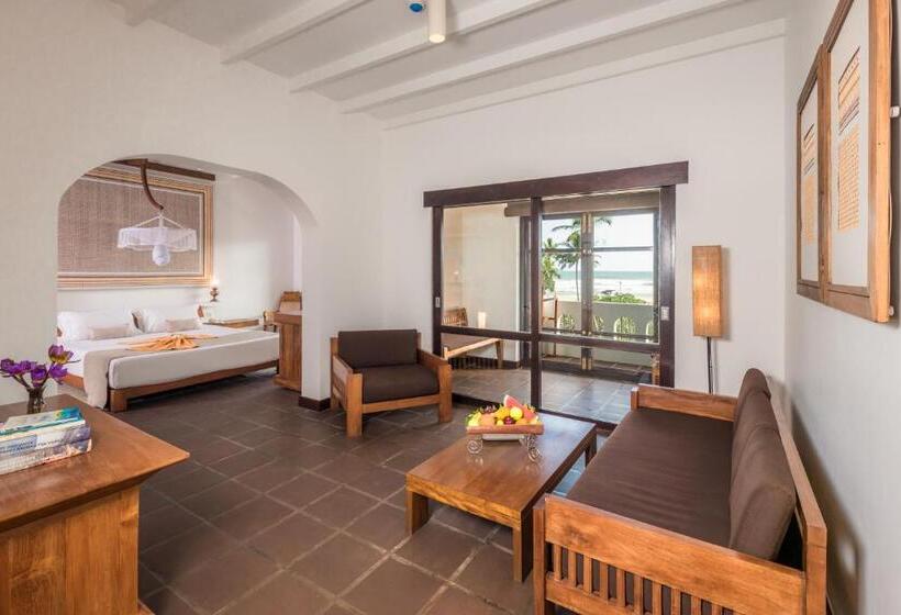 Люкс, Heritance Ayurveda   All Meals And Treatments