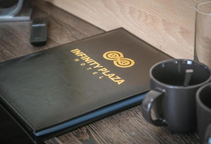Quarto Estandar Individual, Infinity Plaza