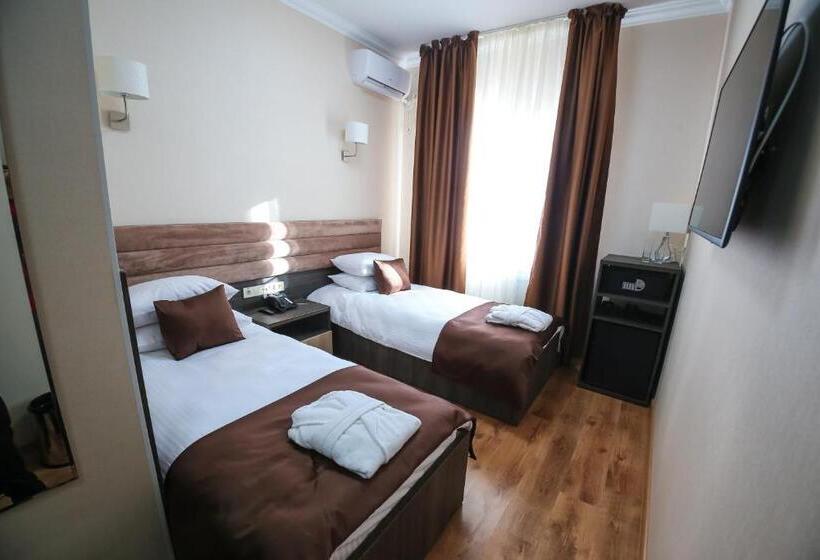 Quarto Estandar, Infinity Plaza