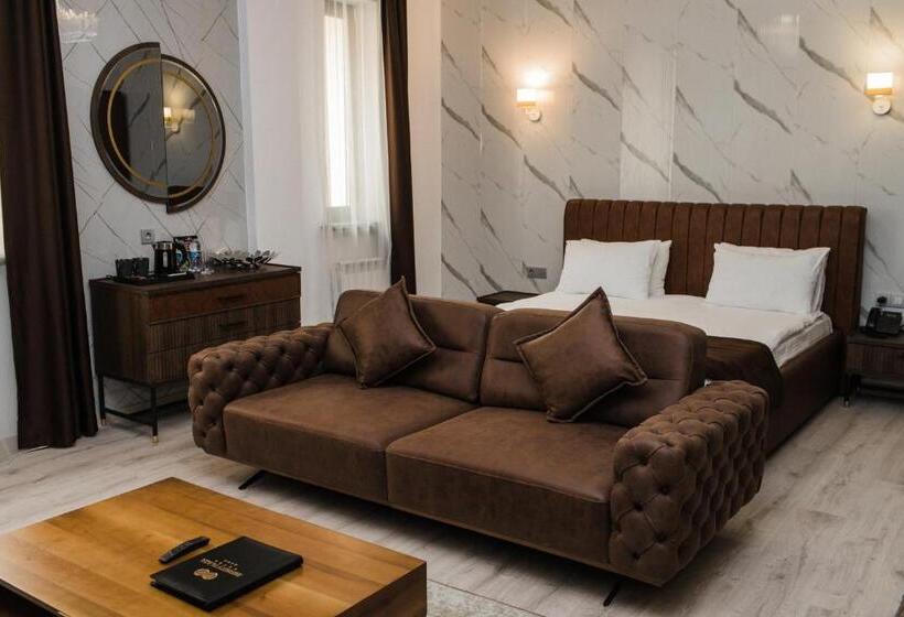 Suíte, Infinity Plaza