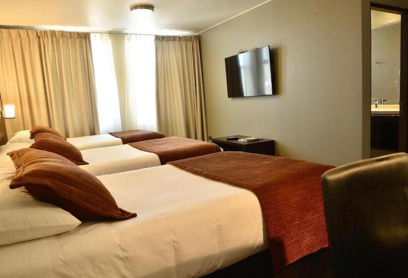 スーペリアトリプルルーム, Manso De Velasco