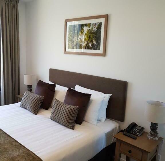 带大床的标准间, Wyndham Garden Remarkables Park Queenstown