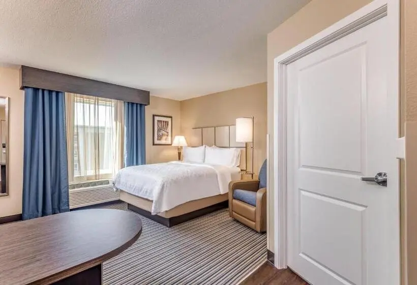 スタンダードスタジオ, Candlewood Suites Eau Claire I 94, An Ihg