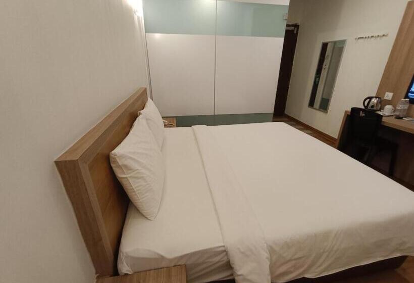 キングサイズベッドのデラックスルーム, Greencity