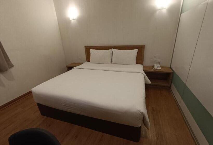 キングサイズベッドのデラックスルーム, Greencity