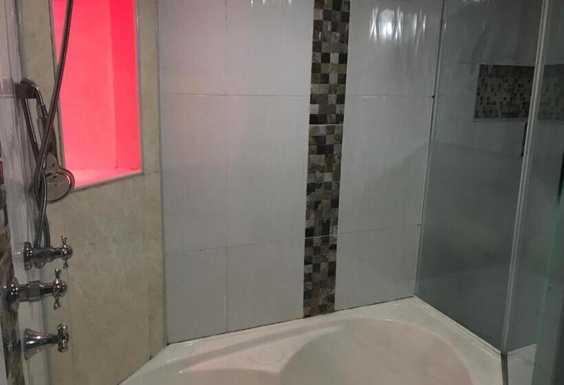 Chambre Deluxe, Las Guacamayas Guatapé