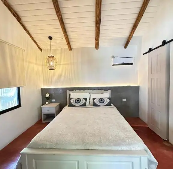 اتاق لوکس, Vista Coiba Villas & Restaurant