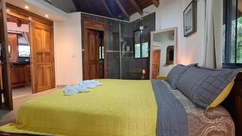 سوییت جونیور لوکس, Vista Coiba Villas & Restaurant