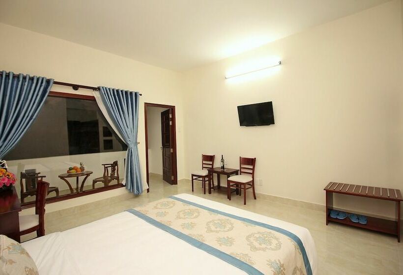 اتاق لوکس با چشم‌انداز باغ, Ocean Place Mui Ne Resort