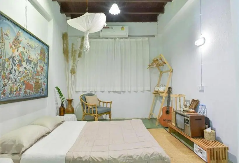 スタンダードルーム, Silsopa Hostel