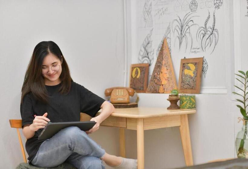 Номер Deluxe Кровать Кинг, Silsopa Hostel