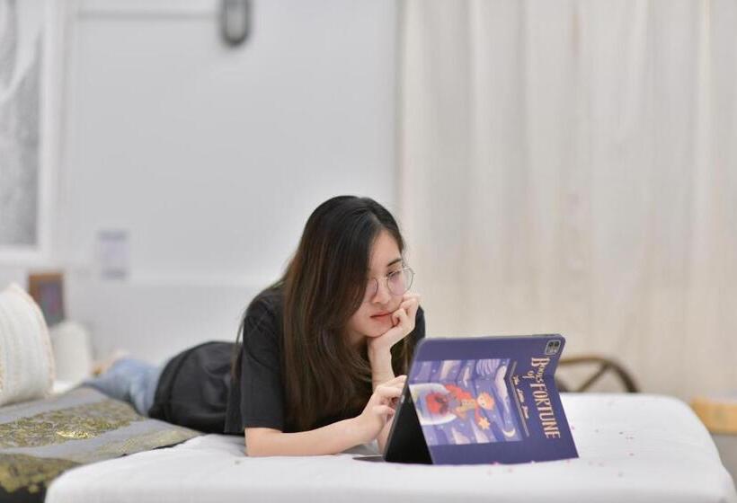 Номер Deluxe Кровать Кинг, Silsopa Hostel