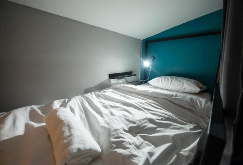 Номер Стандарт, 4share Hostel