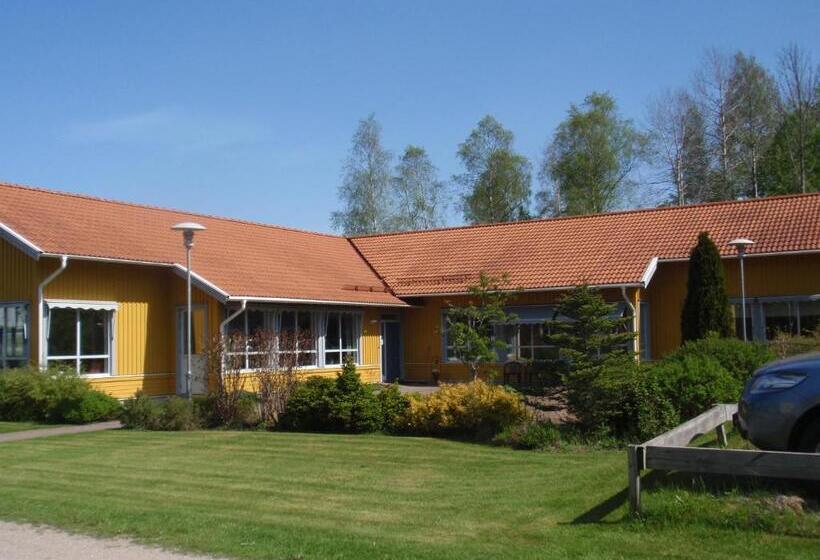 اتاق لوکس, örtagården