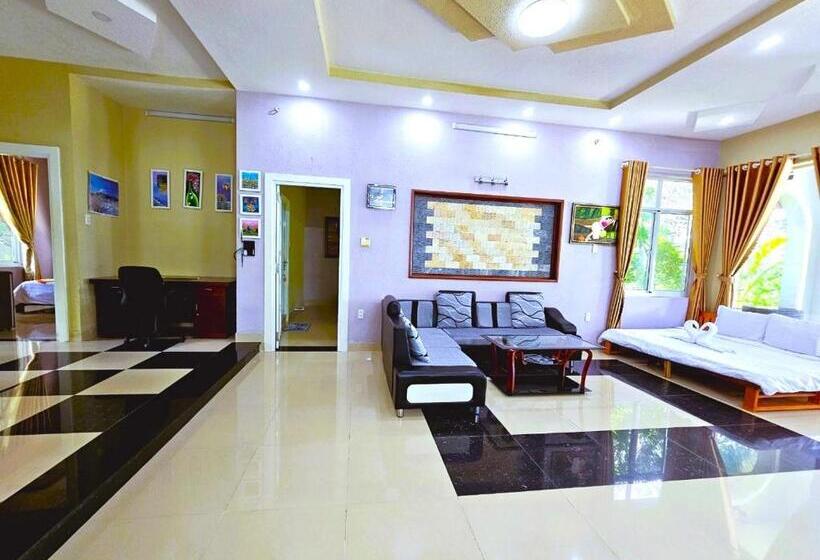 ویلای 3 خوابه, Casa Beach Resort