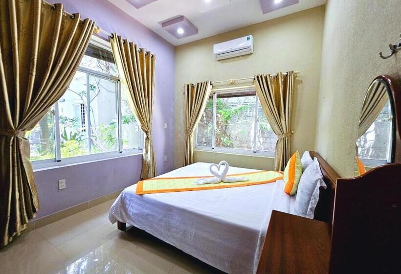 ویلای 3 خوابه, Casa Beach Resort