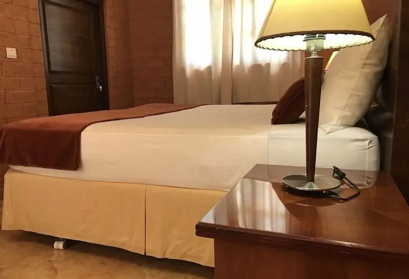 Economy-huone Parivuode, 4 U Saliya Garden