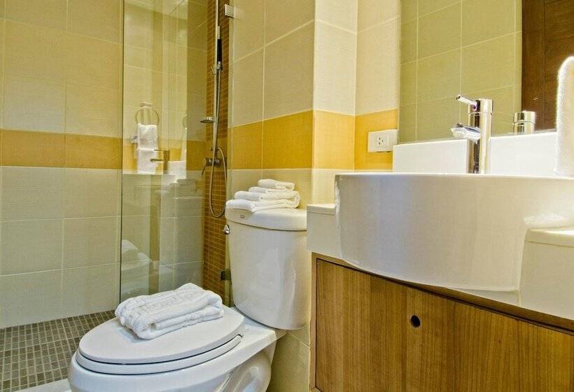 デラックスルーム, Tyche Boutique