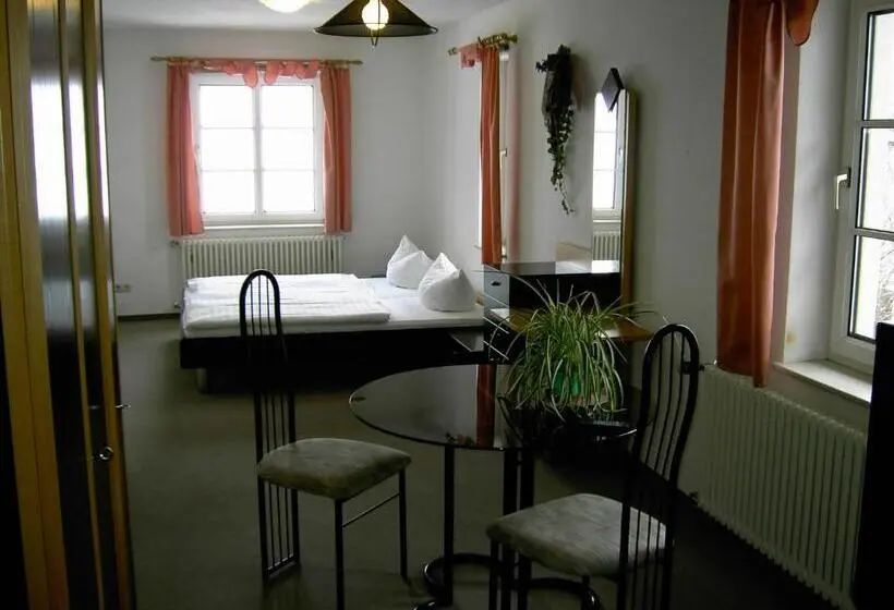 スタンダードトリプルルーム, Landhotel Am Fuchsbach