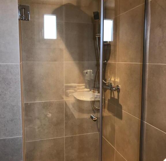 סוויטת ג'וניור דלוקס, Sailor S Nautical Concept