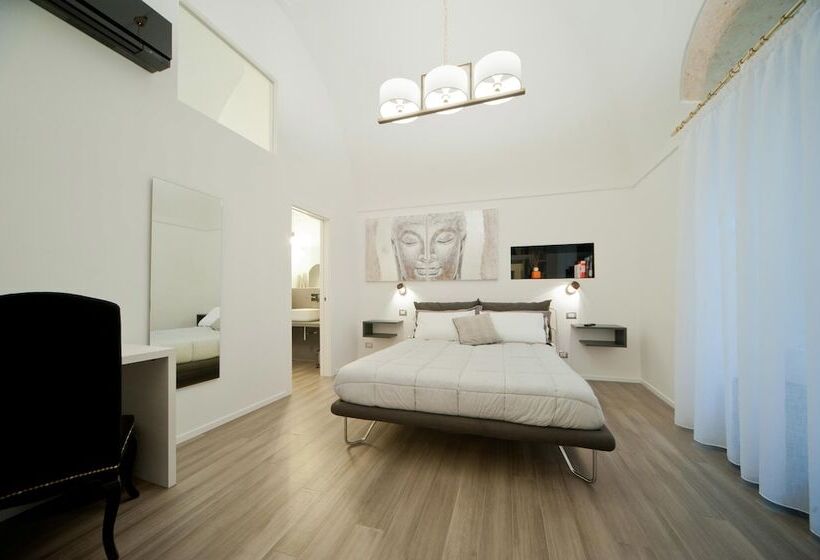 اتاق استاندارد, Sotrani