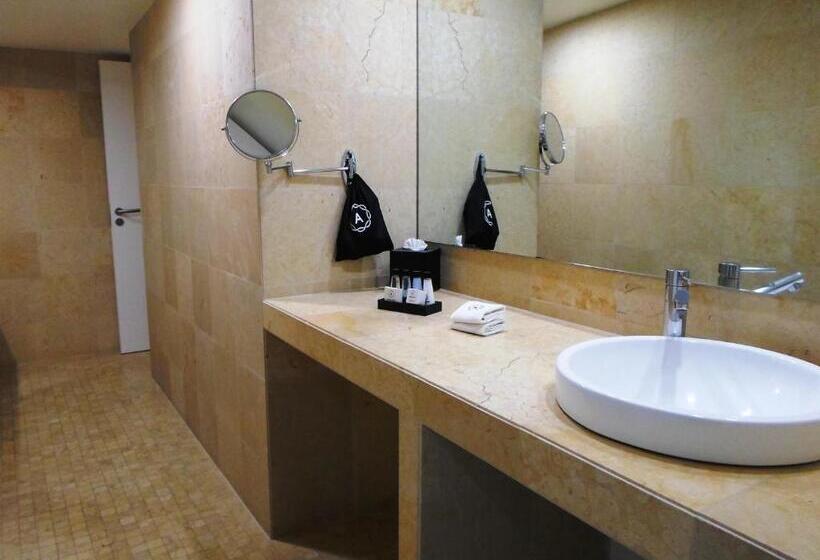 سوییت لوکس, Armonik Suites By Casanevo