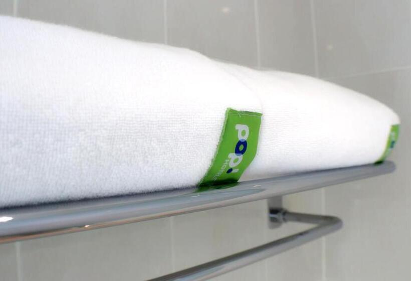 スイート, Pop! Hotel Solo