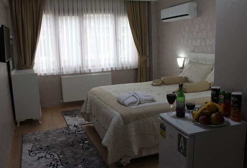 اتاق استاندارد چهار تخته, Terrace Istanbul