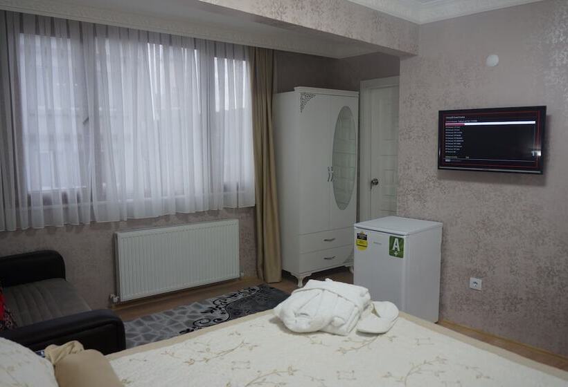Quarto Triplo Standart, Terrace Istanbul