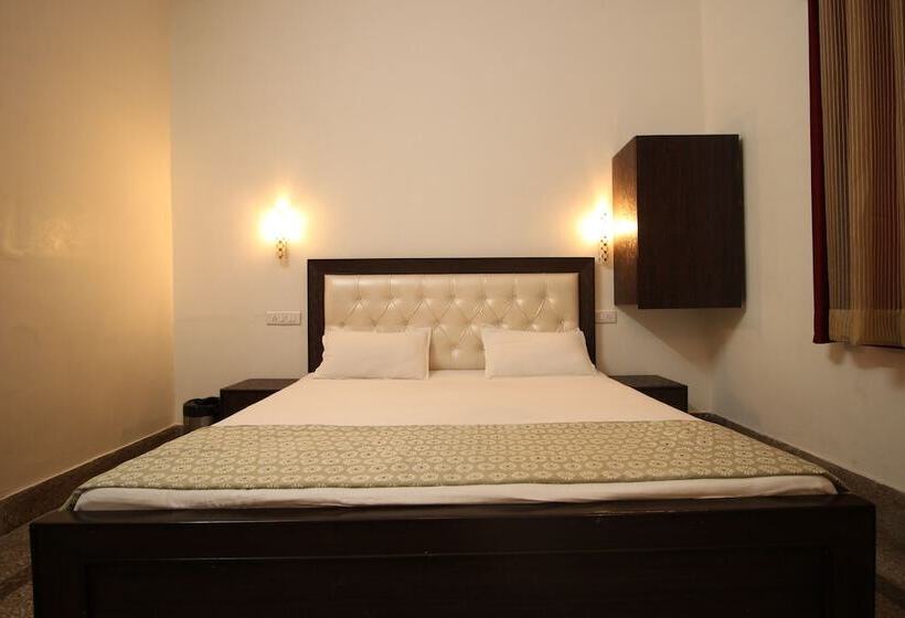 豪华房间, Vacation